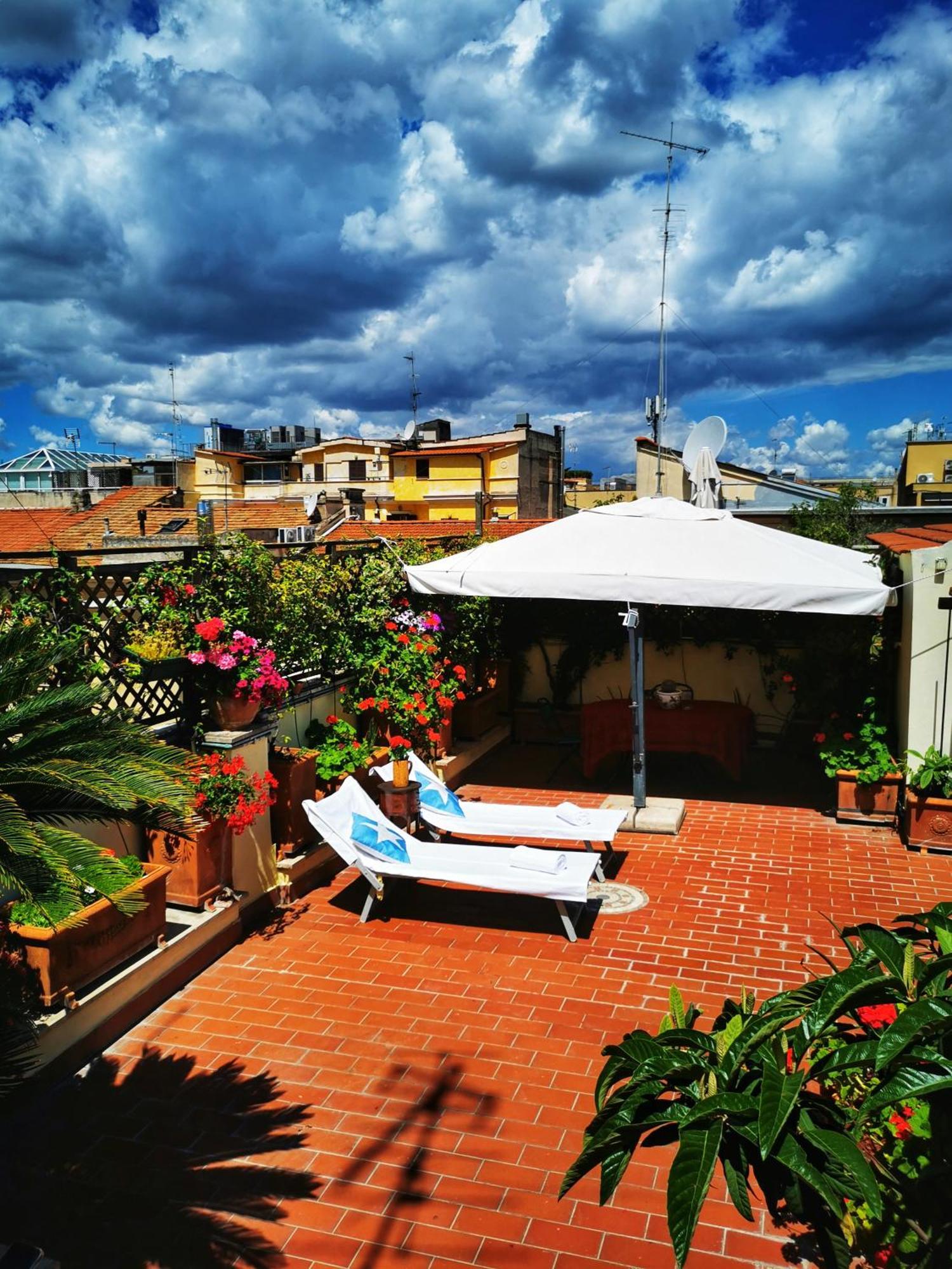 Attic Garden Hotel Rome Buitenkant foto